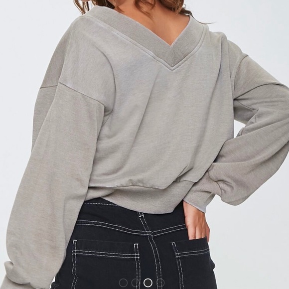 Cute V-Neck Shirt - Picture 3 of 4